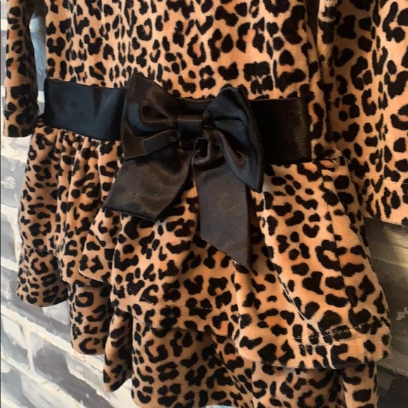 Sassy Leopard Girls Dress - Picture 4 of 5